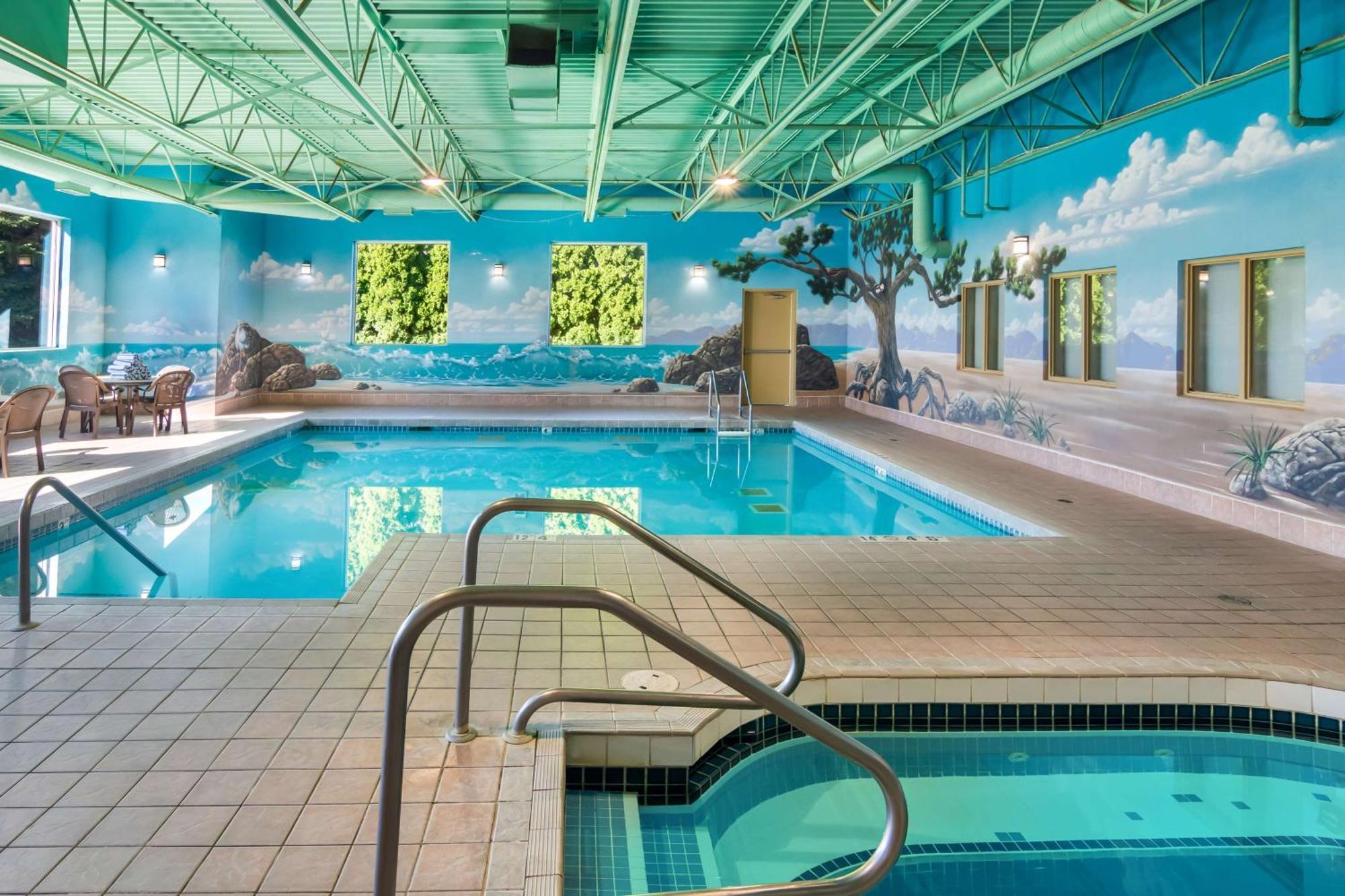 Best Western Plus Osoyoos Hotel & Suites Buitenkant foto